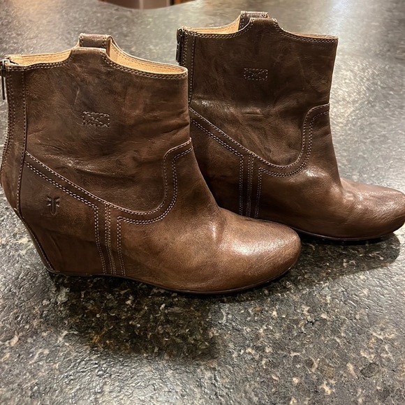 Frye Shoes - Frye Leather Wedges - Size 11